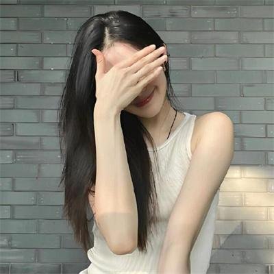 夹缝中活着，小春